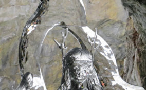 ледяная скульптура в Рускеала
